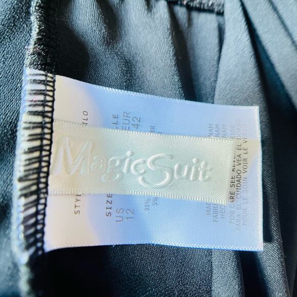 MagicSuit Don't Mesh with Me Colleen Mesh Wire-Free Tankini Top Black Solid 12 - Picture 11 of 12